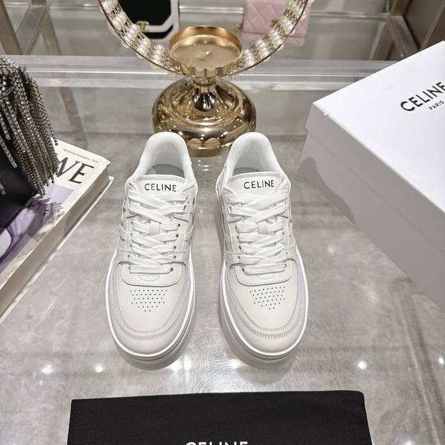 Thick sole 400Celine*Celine 2025Ss new logo lace-up thin-soled casual shoes, whi