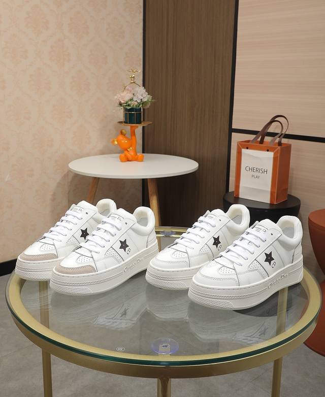 Dior's new thick-soled white sports shoes, fabric, top layer of cowhide, breatha