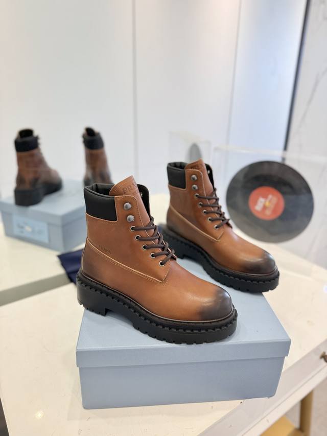 Factory Price Prada Martin Boots Thick-soled retro Martin boots made of importe