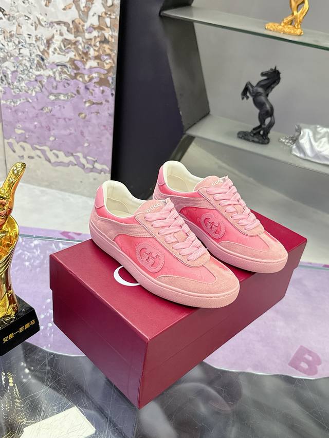 Factory Price: Premium Edition 2025 Early Spring Gucci G's latest hit sneaker,