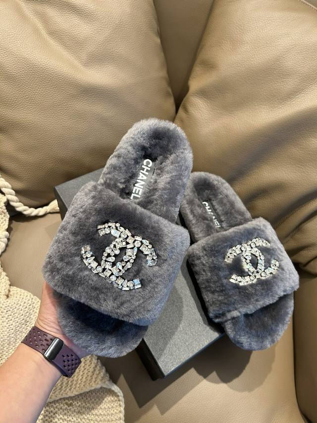 Chanel, sheepskin and fur slippers, premium Swarovski crystal diamond logo, shee