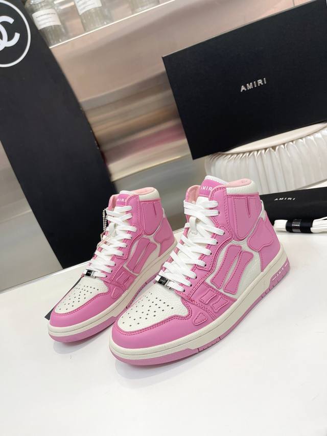 Authentic low-top bone shoes, priced at a reasonable price and certified authen