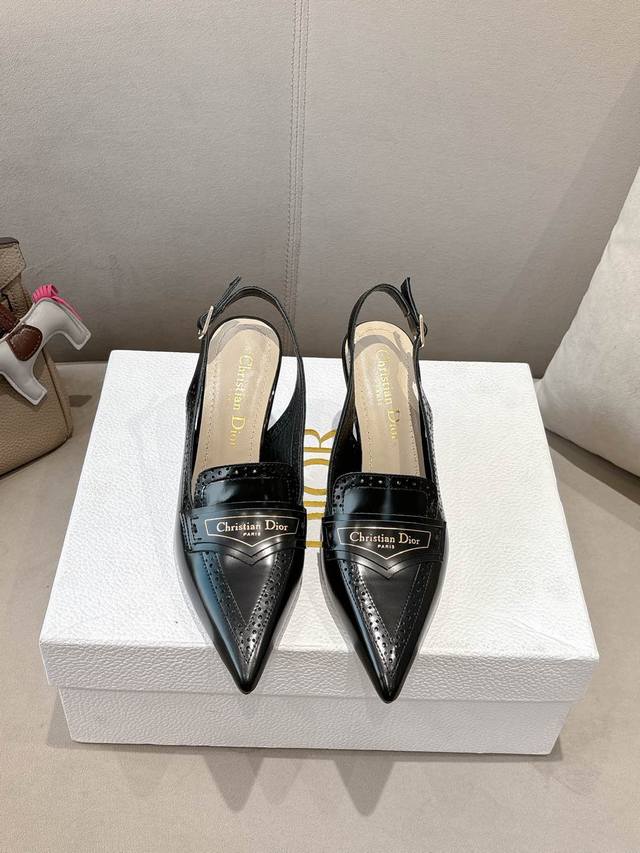 High-end factory edition Dio*D's 2025 Spring/Summer new French leather hollow c