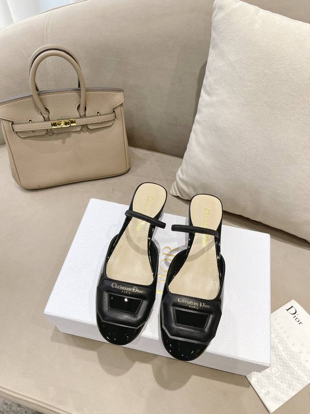 Di*R Early Autumn new style closed toe block heel sandals hollow single-strap sa