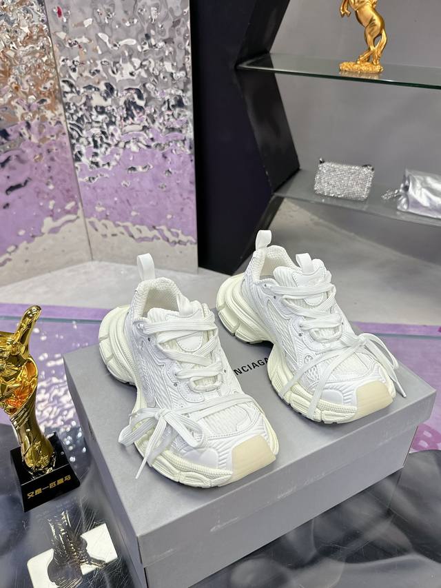 Factory Price: Couple's Style Balenciaga 9th Generation 23Ss, the latest hit 3Xl