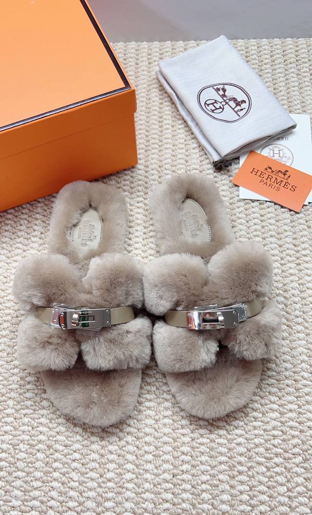 Genuine leather sole Rubber sole Note: Rubber sole - must be custom made Help! T