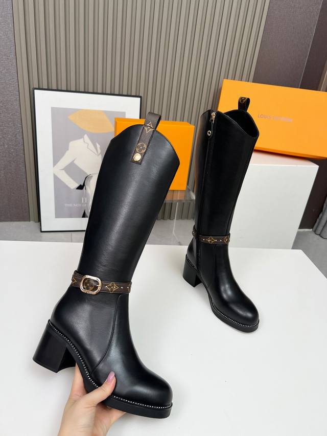 Factory-priced women's clothing and sports shoes, original, 2025 Fall/Winter, a