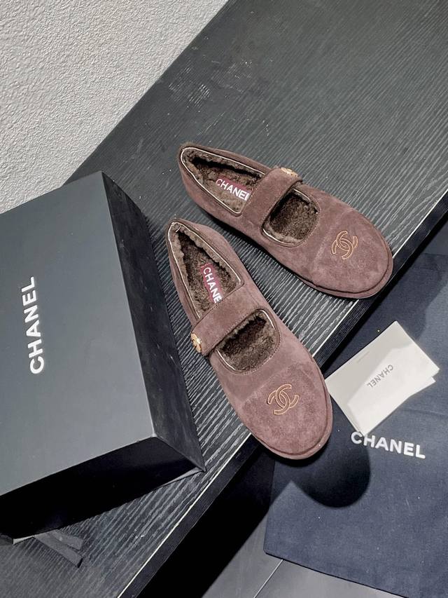 Factory Price Women's Shoes, Original DDD, Chanel 25B, New Fall/Winter French M