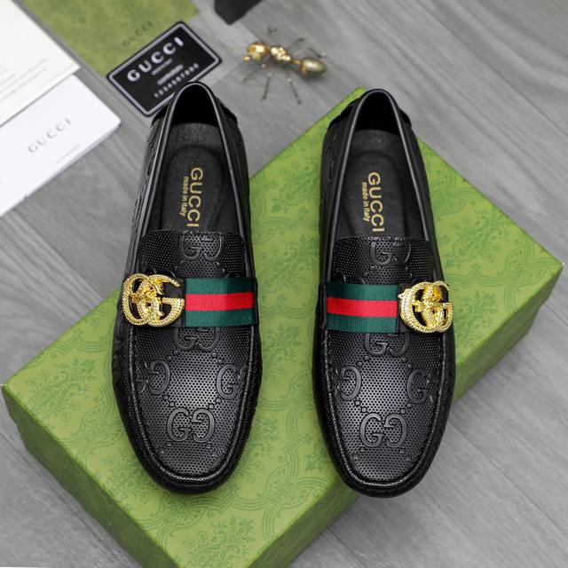 Factory Price Men's Sports Shoes Original Product Brand: Gucci Casual Slip-On S