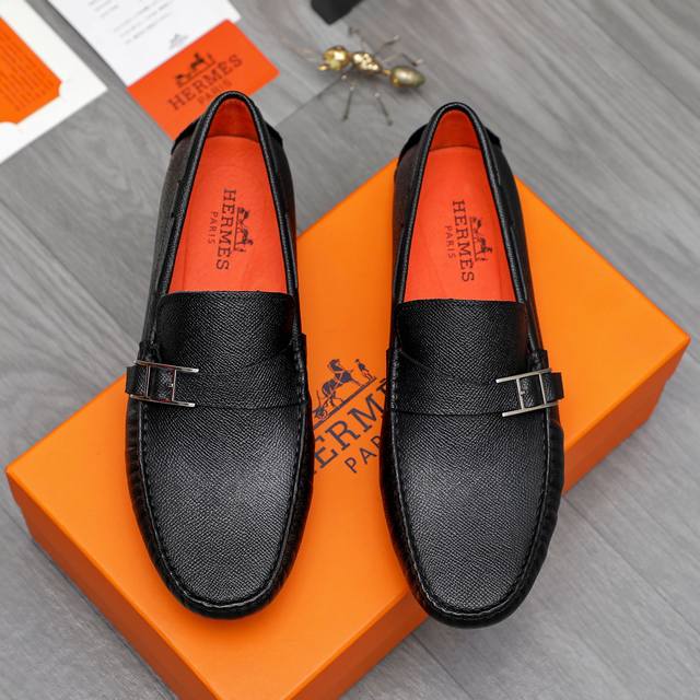 Factory Price Men's Sports Shoes Original Product Brand: Hermes Casual Slip-On
