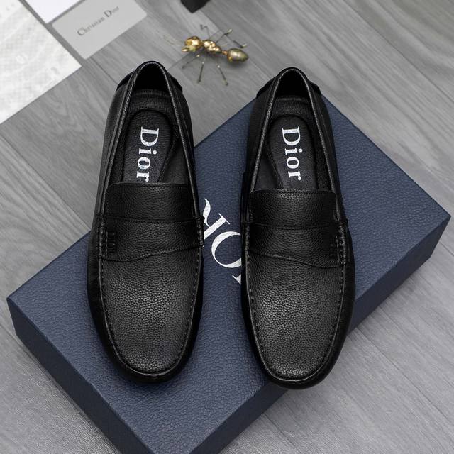 Factory Price Men's Sports Shoes Original Product Brand: Dior Casual Slip-On Sh