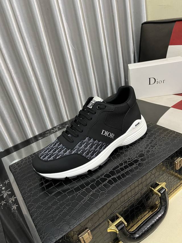 Factory Price Men's Sports Shoes. Original Dior Hong Kong Counter New Casual Me