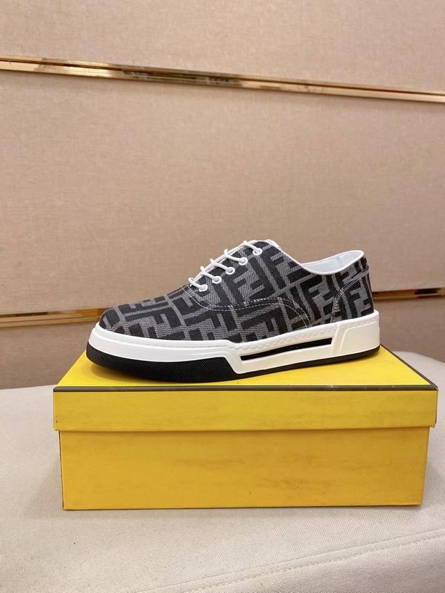 Factory Price Men's Sports Shoes, Original Fendi New High-Top Shoes with Import