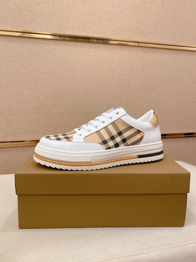 Factory-priced men's sports shoes, original counter-order, Burberry. Available
