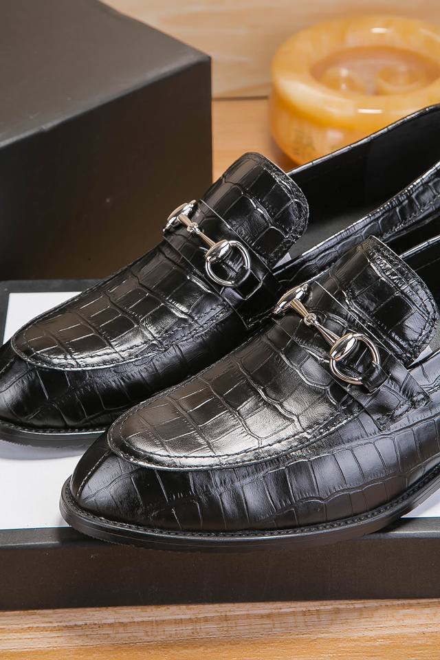 Factory-priced men's sports shoes, original Gucci high-end versions ~ Officiall
