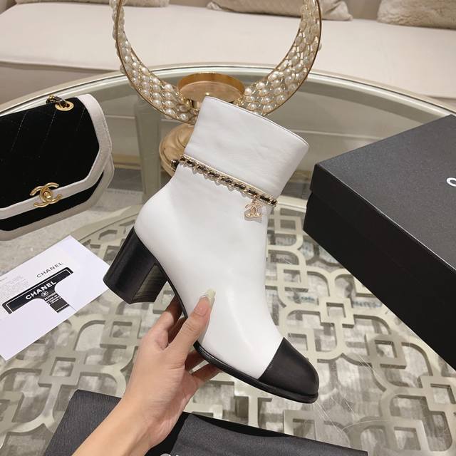 Factory P price women's clothing and women's sports shoes original Chanel high q