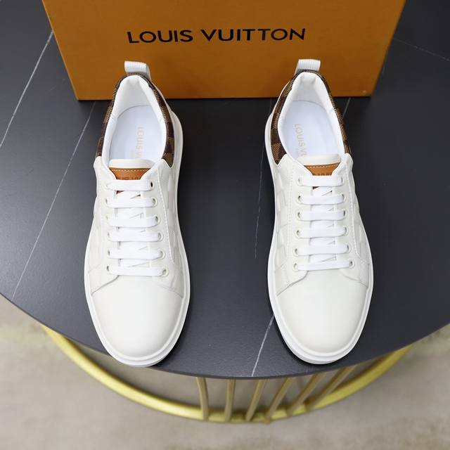 Brand: Lv Louis Vuitton Standard size: Men's size 38