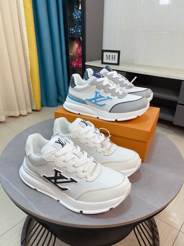 comes with full packaging. New Loui* Vuitto* LV high-top sneakers with imported