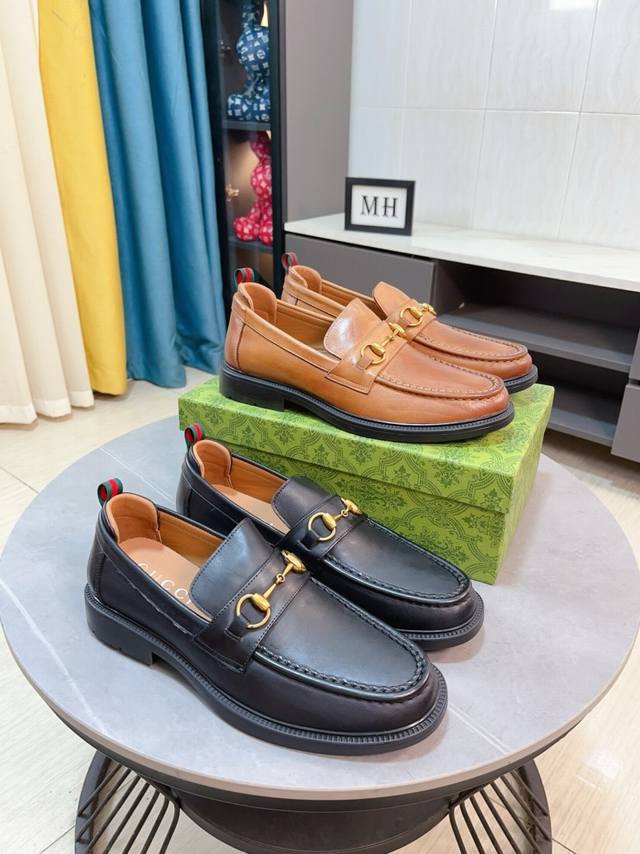 Gucci men's formal leather shoes are here! Made with premium Italian cowhide upp