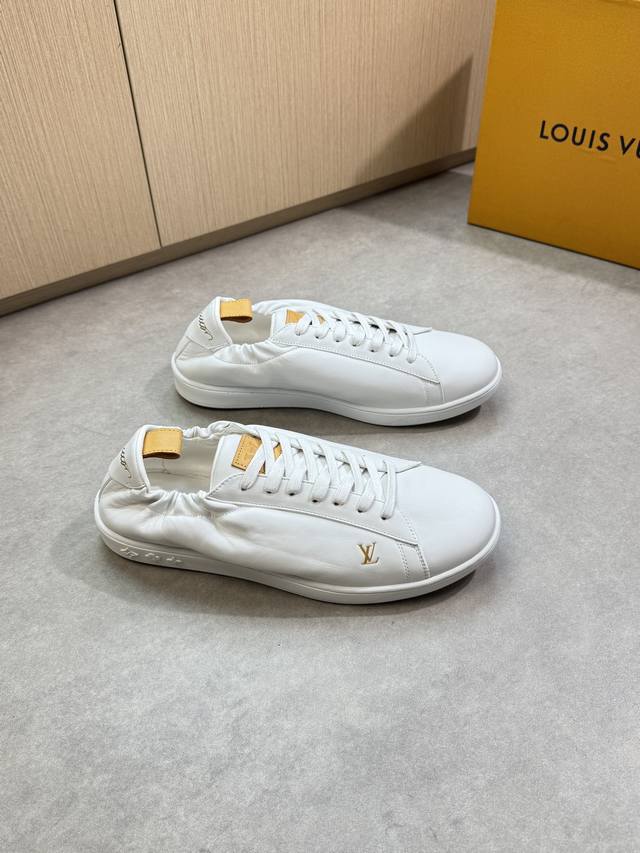 Louis Vuitton - High-end, original, casual sneakers - Upper: Nappa calfskin, ton