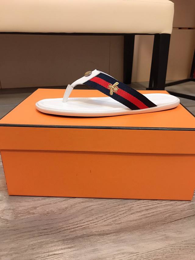 Factory Price GUCCI New Gucci Casual Slippers. High-quality, impeccable craftsm