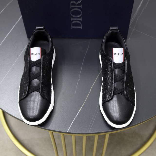 Factory price Pp: Brand: Dior Standard size: 38-44 45 Customized Grade: Same as