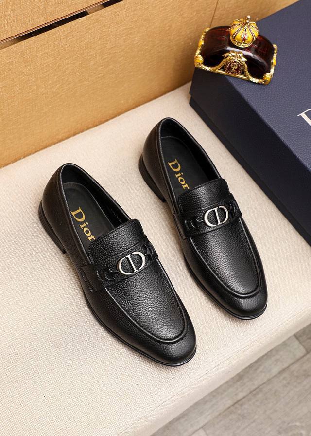 Product trademark: Dior casual leather shoes DDD. Standard sizes: 39-44, 38, 45