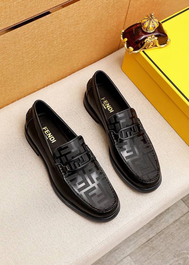 Product trademark: Fendi casual leather shoes DDD. Standard sizes: 38-44, 45, c