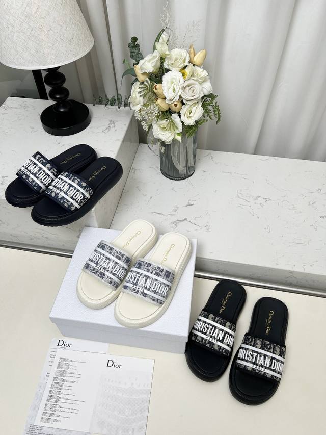 Available Price: Dio*25 new diamond-patterned Velcro platform slippers (DDD). Su