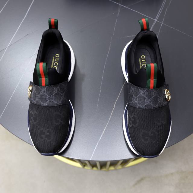 Factory Price Pp: Brand: Gucci Standard Size: 38-44 45 Customized Grade: Same a