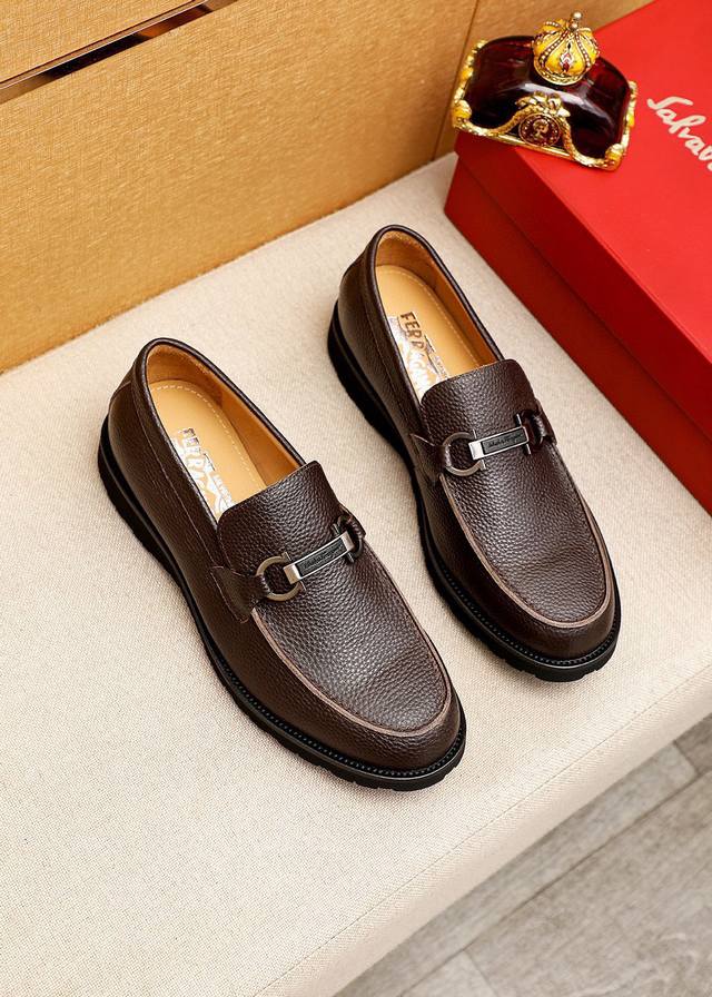 Product Trademark: Ferragamo Casual Leather Shoes Standard Sizes: 38-44 45.46 C