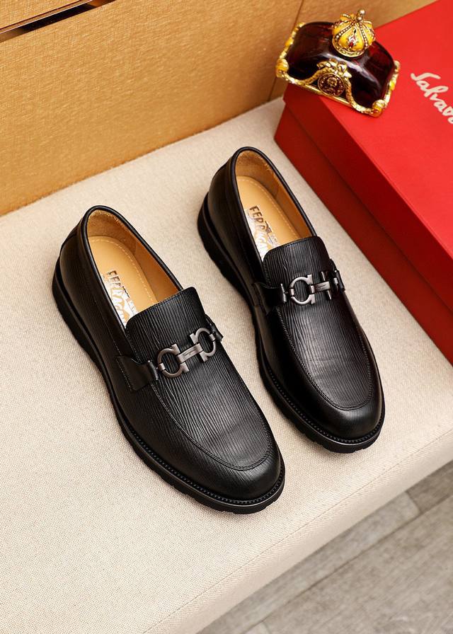 Product Trademark: Ferragamo Casual Leather Shoes Standard Sizes: 38-44, 45, 46