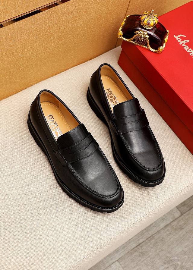 Product Trademark: Ferragamo Casual Leather Shoes Standard Sizes: 38-44 45.46 C