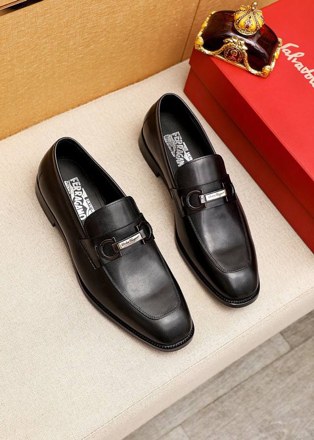Product Trademark: Ferragamo Casual Leather Shoes Standard Sizes: 38-44, 45, 46