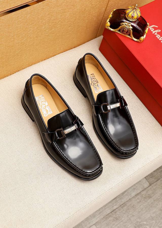 Product Trademark: Ferragamo Casual Leather Shoes Standard Sizes: 38-44, 45.46