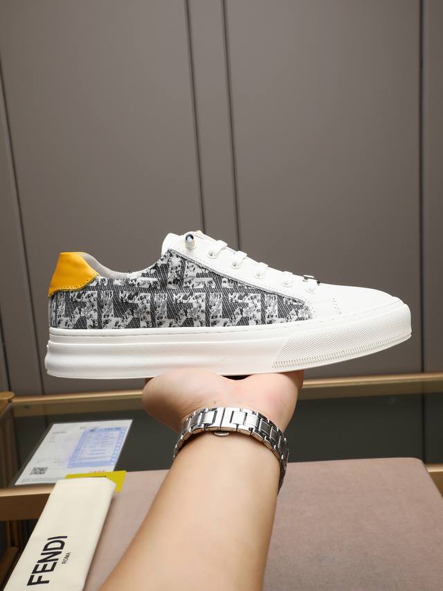 Fd canvas shoes, made with Italian imported waterproof cloth and breathable leat
