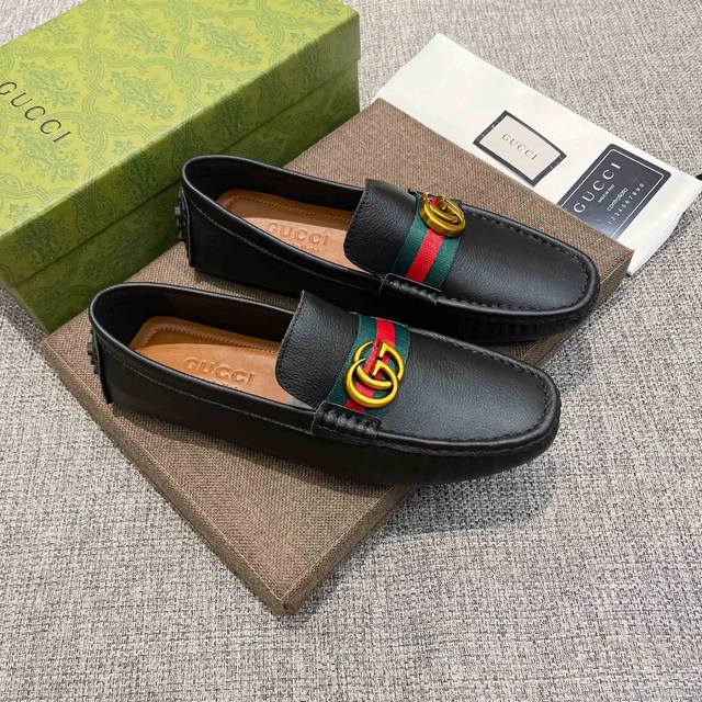 Factory Price Men's Sports Shoes Original Gucci. Founded in Florence in 1921, G
