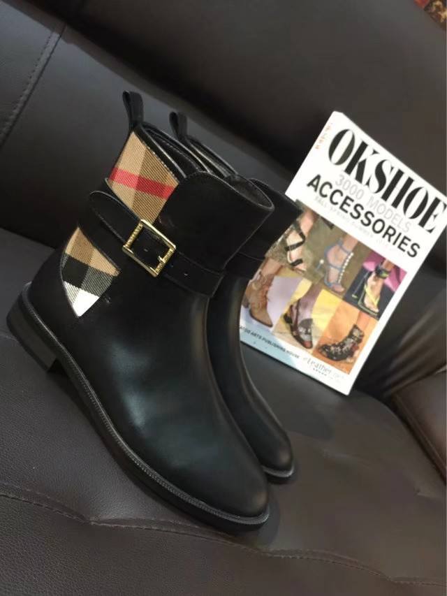 Factory Price: Original Burberry women's sports shoes. The latest fall/winter B