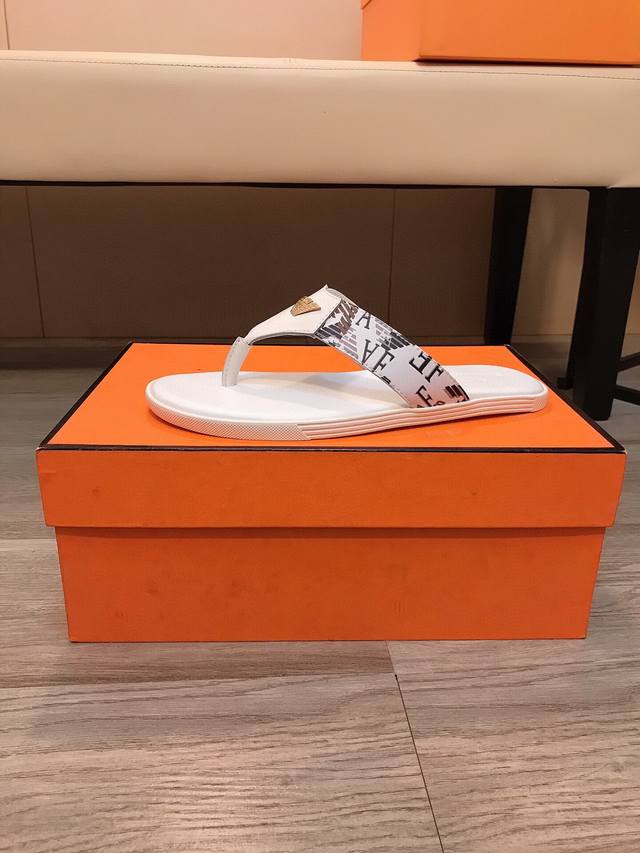 Factory Price Men's Shoes and Sportswear. New Arrivals: Original Armani Men's S