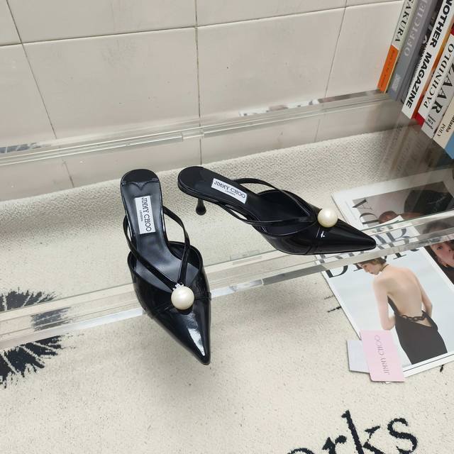 Factory Price Women's Shoes, Original Jimmy Choo Pointed Toe Patent Leather Lar