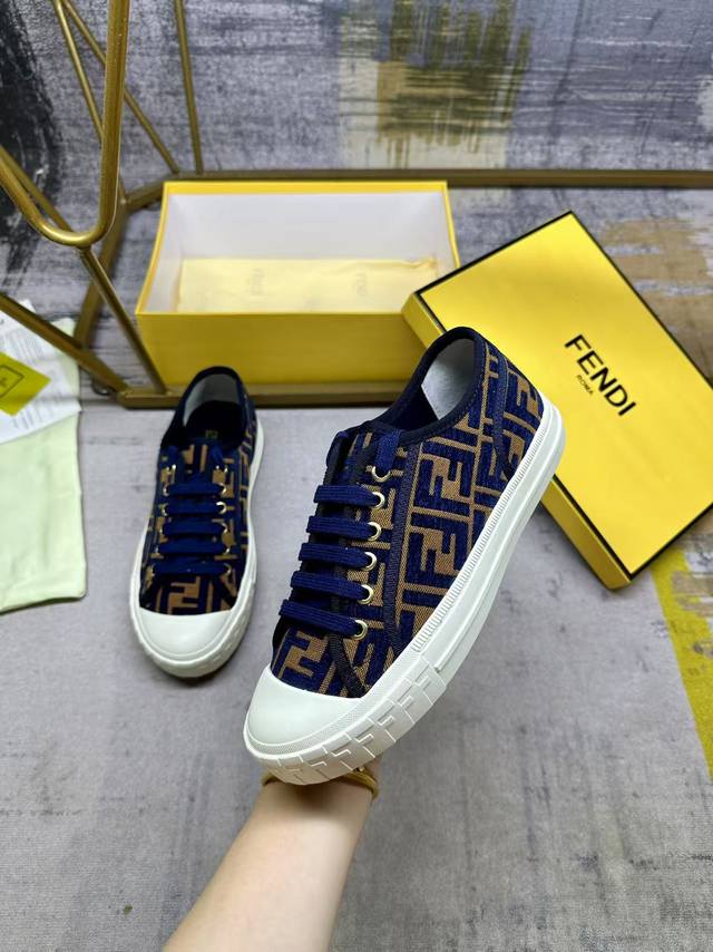 Factory Price Women's Shoes, Original Single-Original, Latest Hottest Fendi Dom