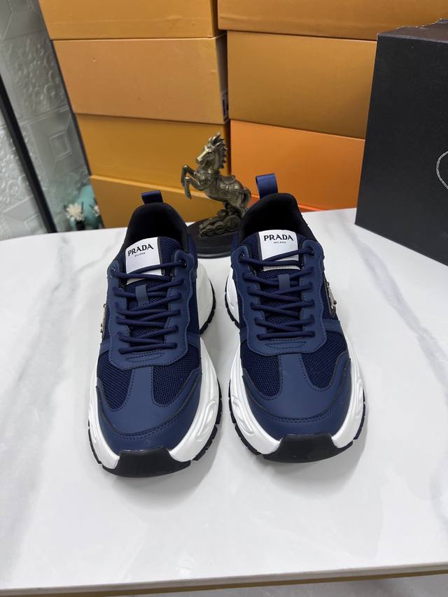Factory price men's men's sports shoes original Prada casual sneakers official