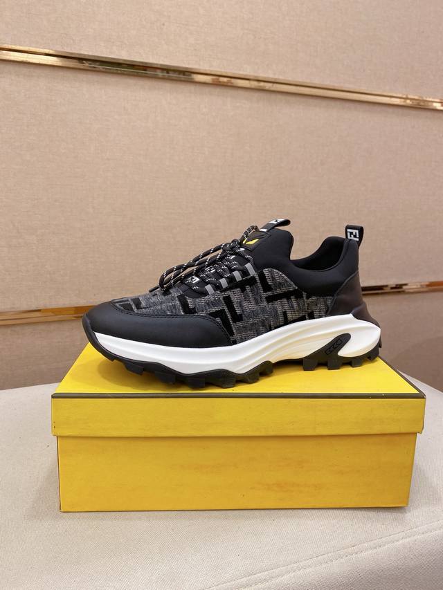 Factory Price Men's Sports Shoes Original Fendi New Style Upper Imported Cowhid