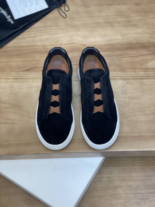 Product trademark: Zegna* Low-top casual shoes Regular size: 38-44 Can be custo