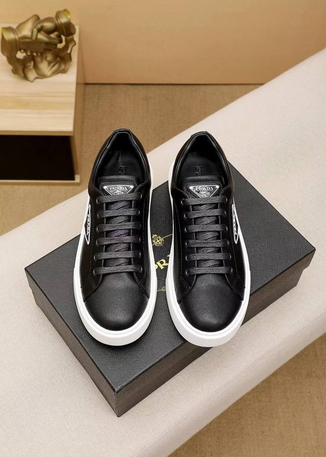 Factory Price: P Prada, a best-selling model, the official global debut of high