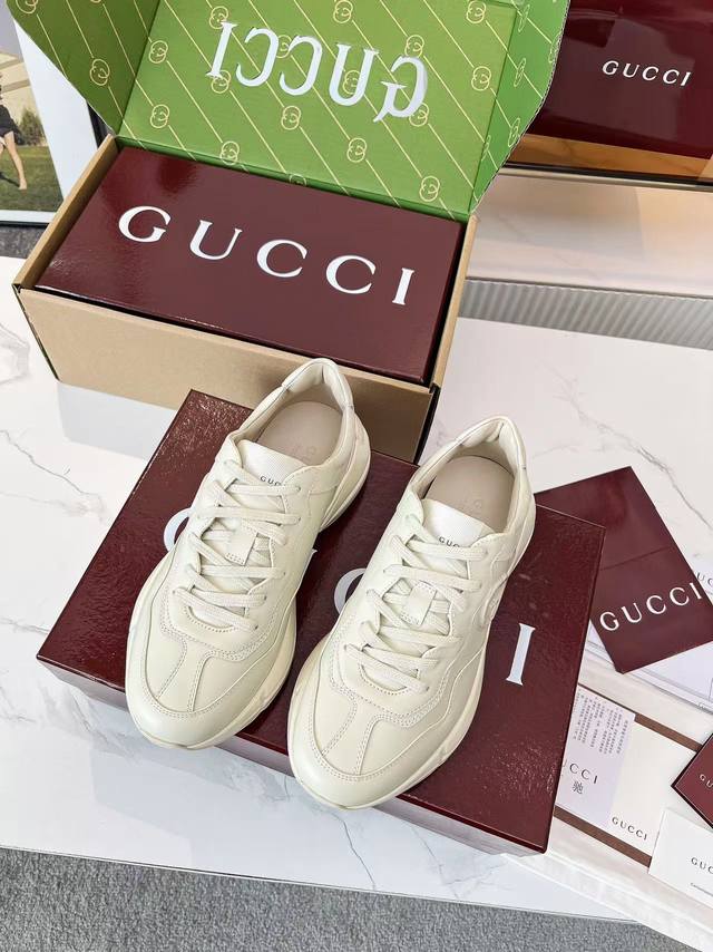 Actual Price: Gucci dad shoes are classic and timeless, simple yet not simplisti
