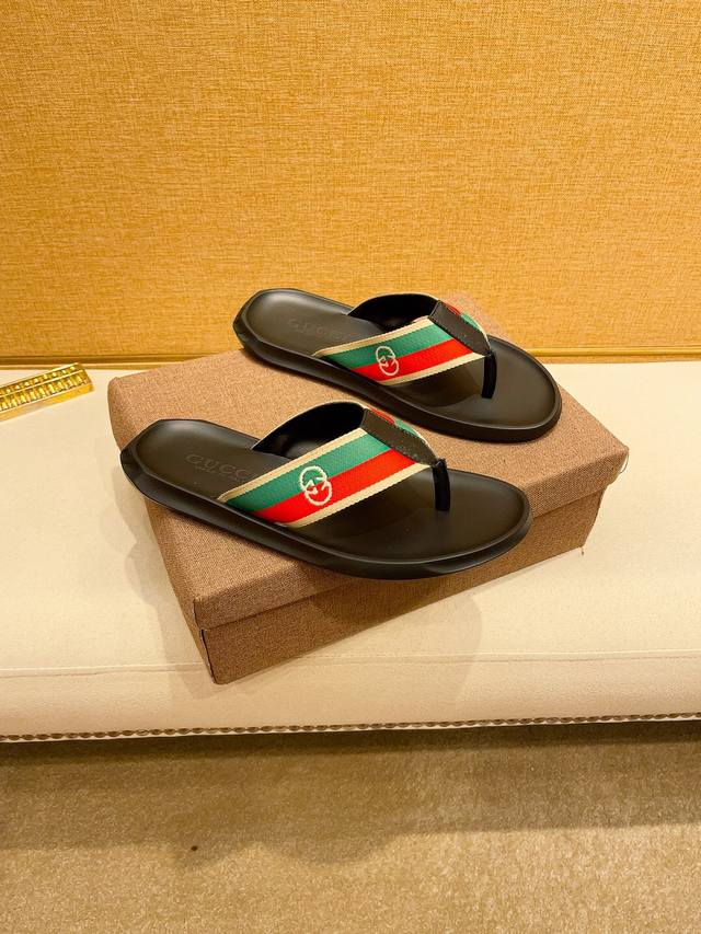 Factory Price Gucci Men's Slippers, 1:1 replica from the official website of th