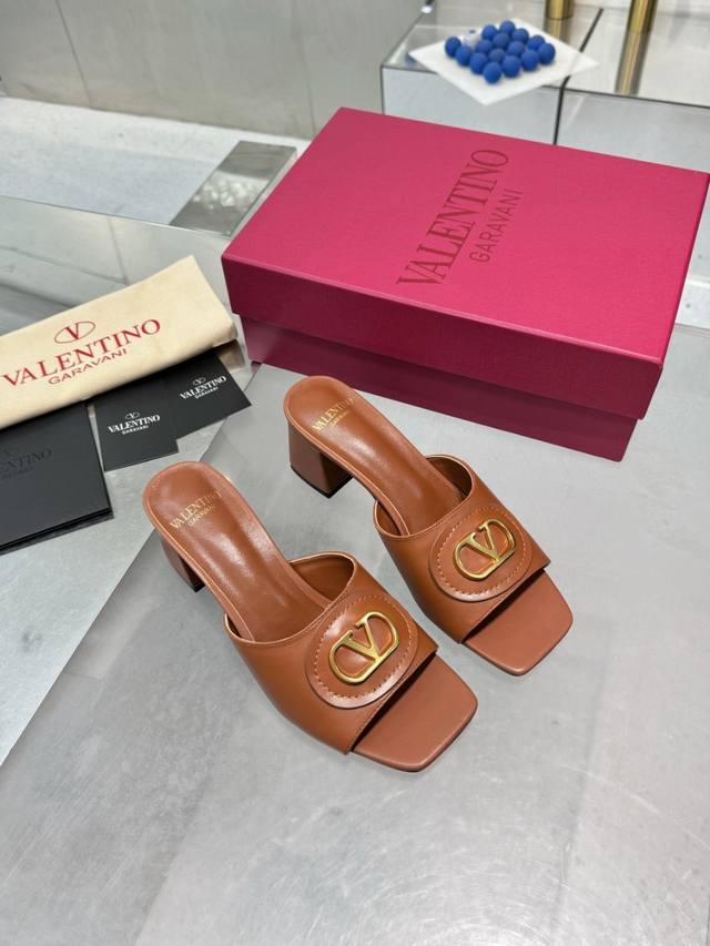 Factory P Warren 25Ss new slippers, V-buckle and another perfect design, abando