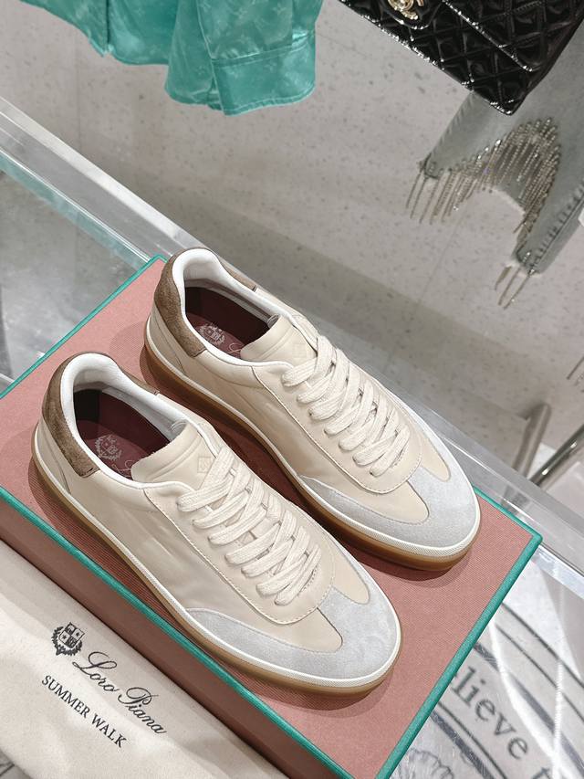 Loyoupian's timeless classic couple's style, simple and stylish, super comfortab
