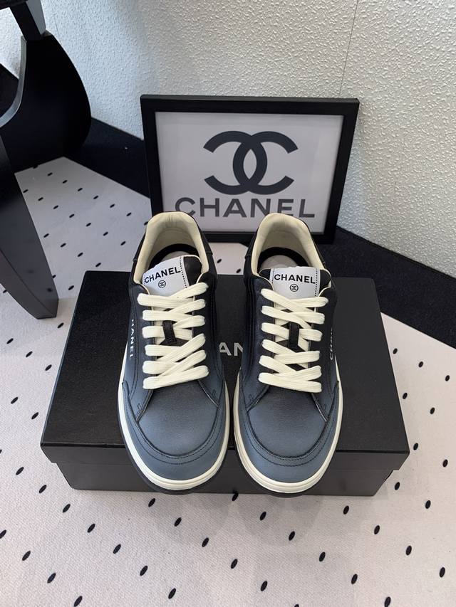 Ladies' and Men's Top couple's new graffiti gradient casual sneakers, a must-ha